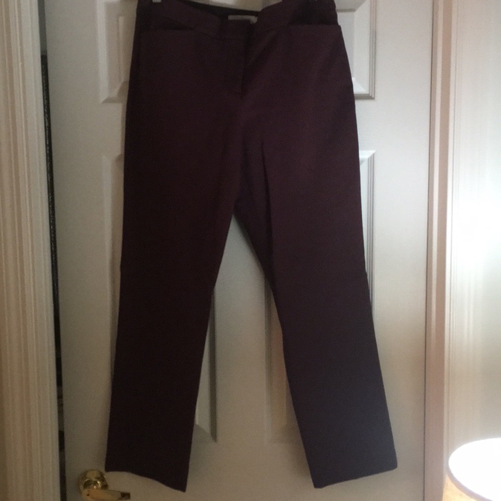 Worn 2x Loft burgundy dress pants size 10